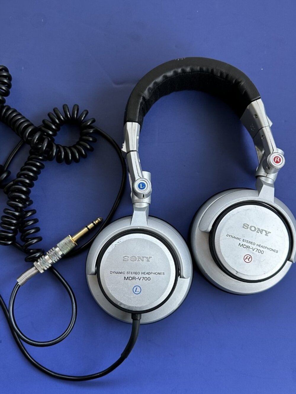 Sony MDR-V700 DJ Headphones Silver USED — Cable Needs Replace READ